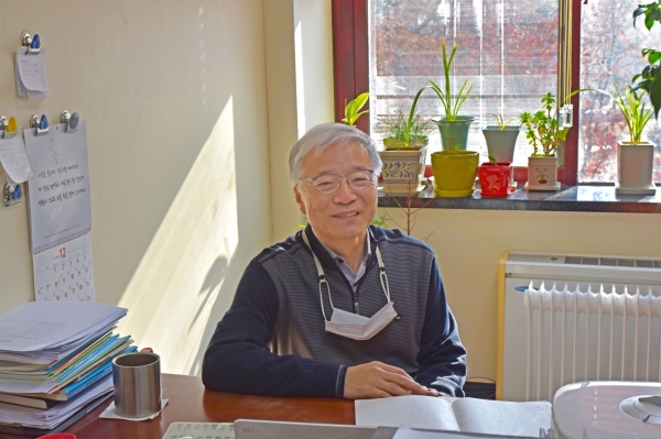 Kim Hyun Kwang, Professor, Mathematics