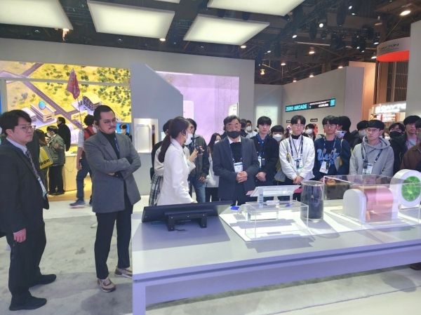 POSTECH’s Annual Trip to  CES and Nobel Week