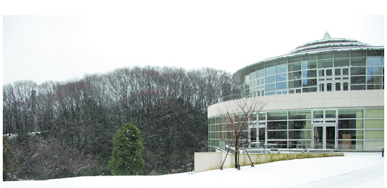 ▲도쿄공업대학 학생회관의 겨울풍경(출처: 도쿄공업대학 홈페이지)